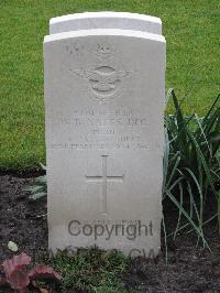 Berlin 1939-1945 War Cemetery - Yates, Wilson Birwell